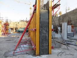  پاورپوینت قالب های لغزنده و بالا رونده در 23 اسلاید کاملا قابل ویرایش همراه با شکل و تصاویر 